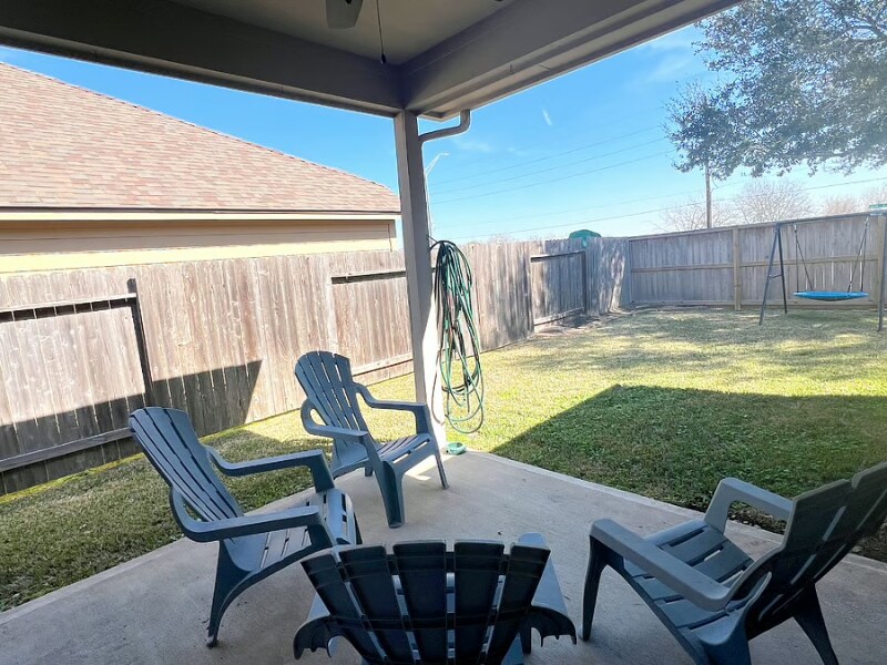 Building Photo - 2607 Diamond River Dr