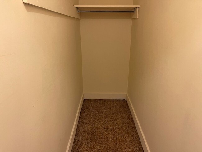 Building Photo - Alexander  37-39 Boone