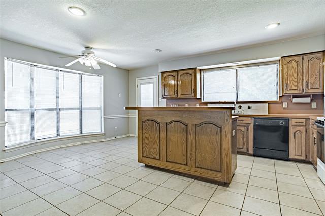 Building Photo - 3704 Westview Dr
