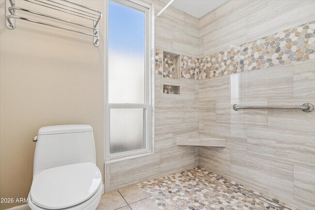 Building Photo - 5208 N 78th Way
