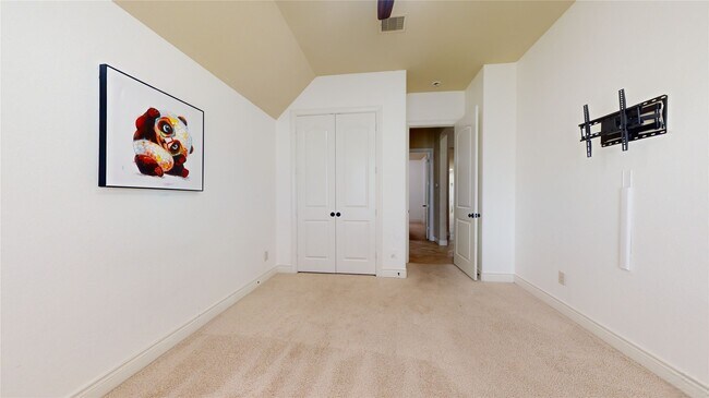 Building Photo - 29127 Crested Butte Dr