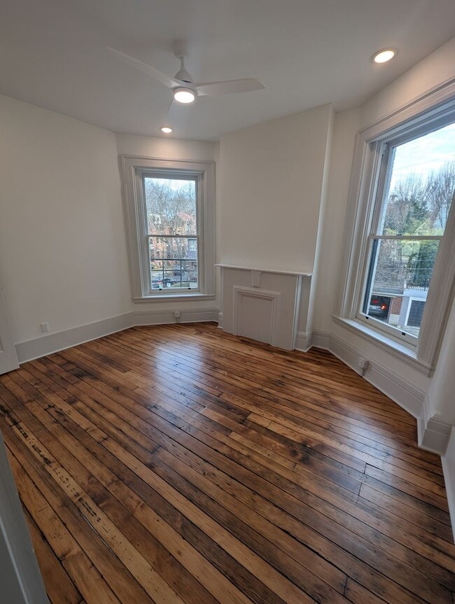 Building Photo - Beautifully Renovated 1 Bed, 1 Bath in Historic Covington
