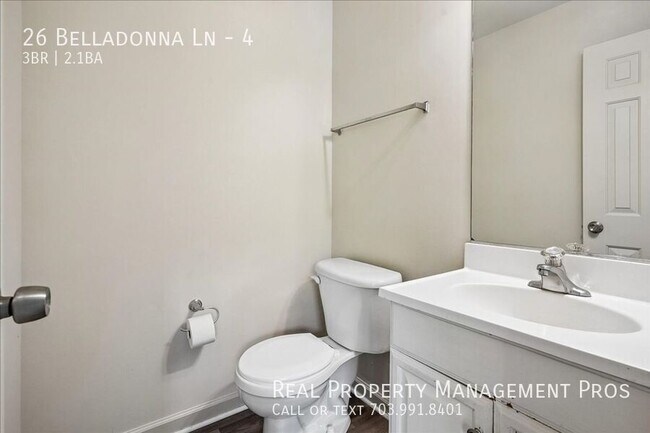 Building Photo - 26 Belladonna Ln
