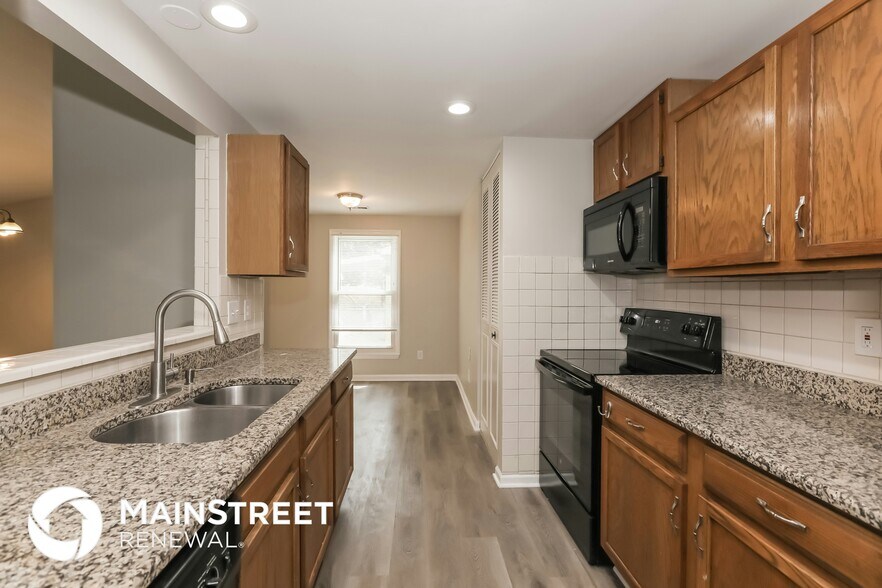 Building Photo - 5927 Sunrise Ct