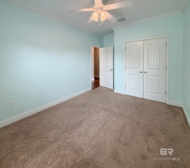 Building Photo - 24119 Weatherbee Park Dr
