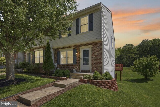 Building Photo - 3052 Benefit Ct