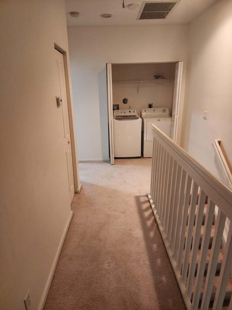 Building Photo - 460 Marbella Dr
