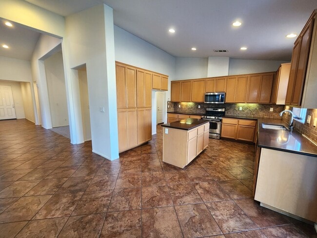 Building Photo - 12510 Colorado Ave