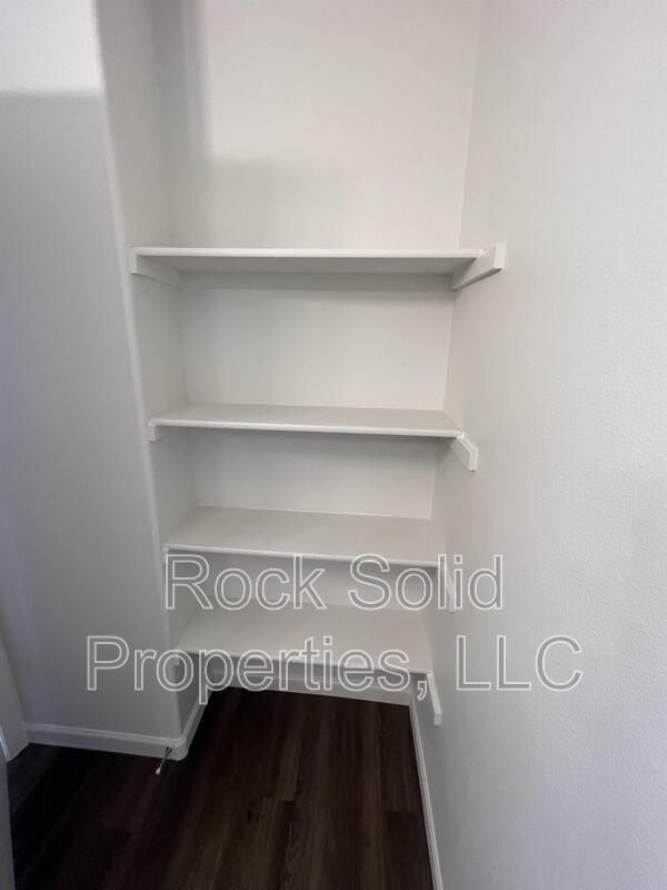 Building Photo - 1512 Danny Pl