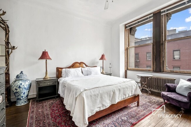 Building Photo - 874 Broadway-