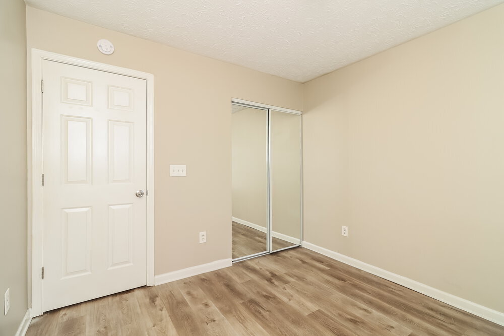 Building Photo - 248 Silver Ridge Dr