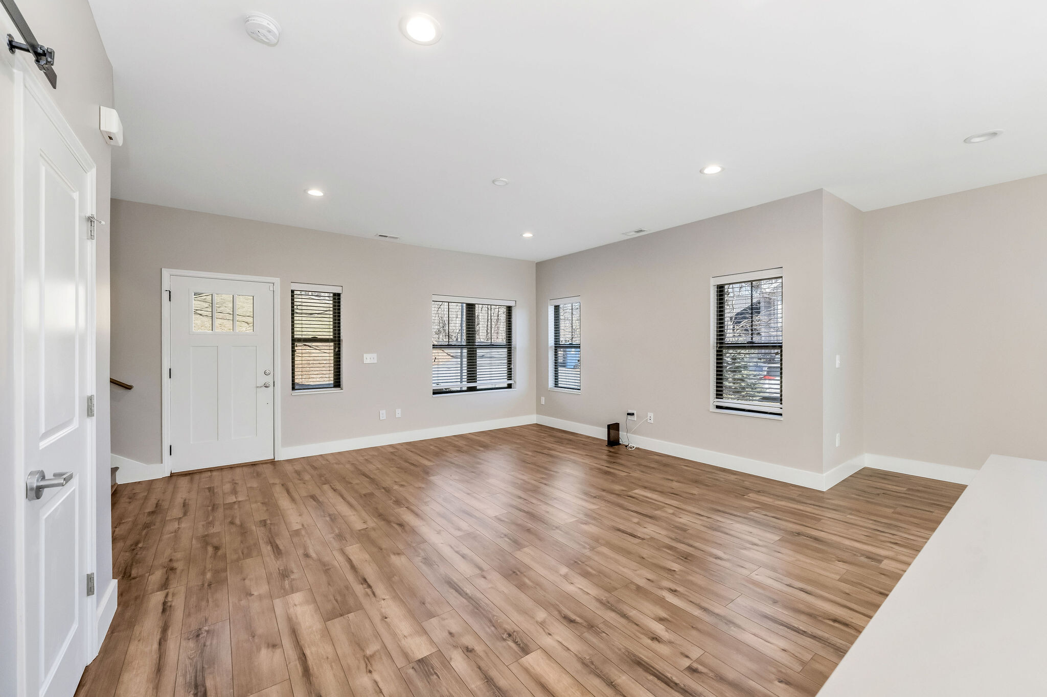 Building Photo - 203 Wallace Cir