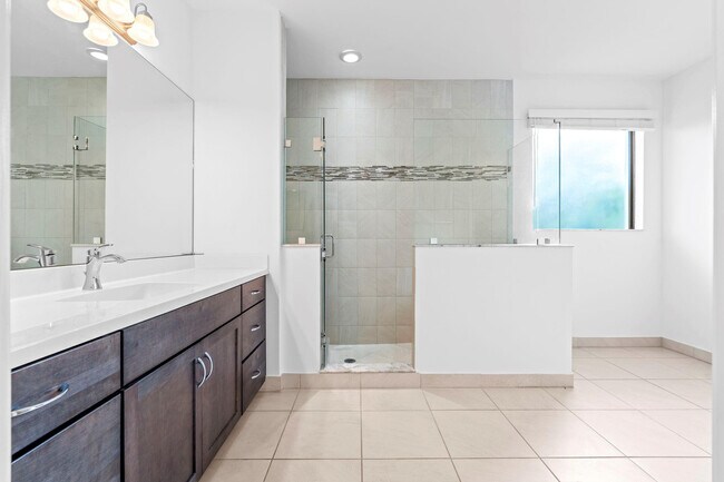 Building Photo - 8870 NW 37th Dr