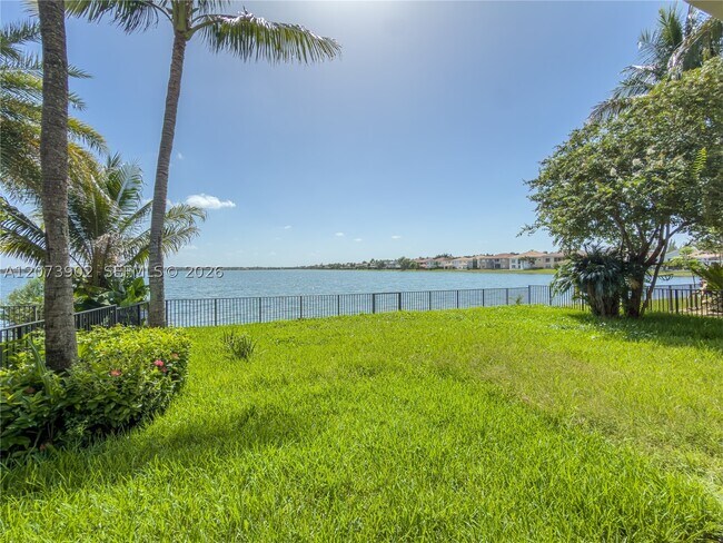 Building Photo - 5297 SW 183rd Ave
