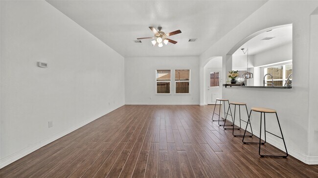 Building Photo - 6439 Brimridge Ln