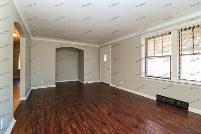 Building Photo - 12530 Lusher Rd