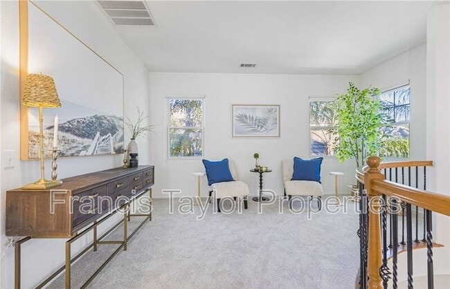 Building Photo - 33422 Scarborough Ln