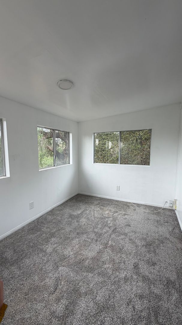 Building Photo - 3621-3623 Eugene Place