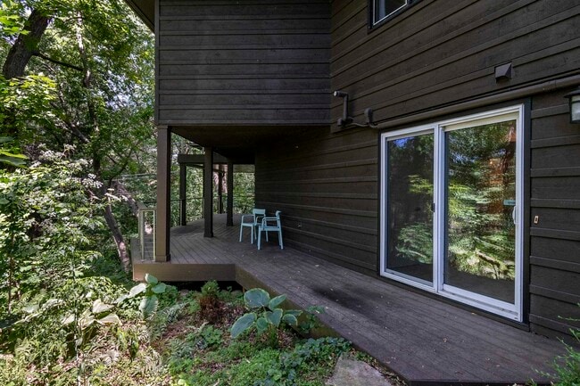 Building Photo - 6002 Hammersley Rd