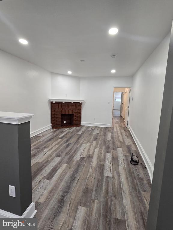 Building Photo - 3513 Vista St