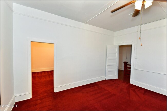 Building Photo - 612 E Nevada Ave