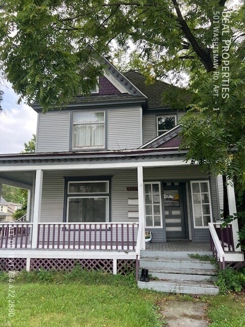 Primary Photo - 501 Washtenaw Ave
