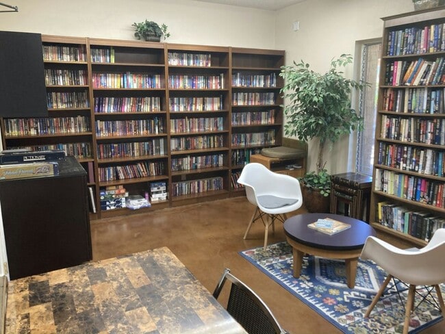 Building Photo - 11411 N 91st Ave