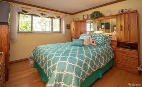 Building Photo - 28418 Walker Ave