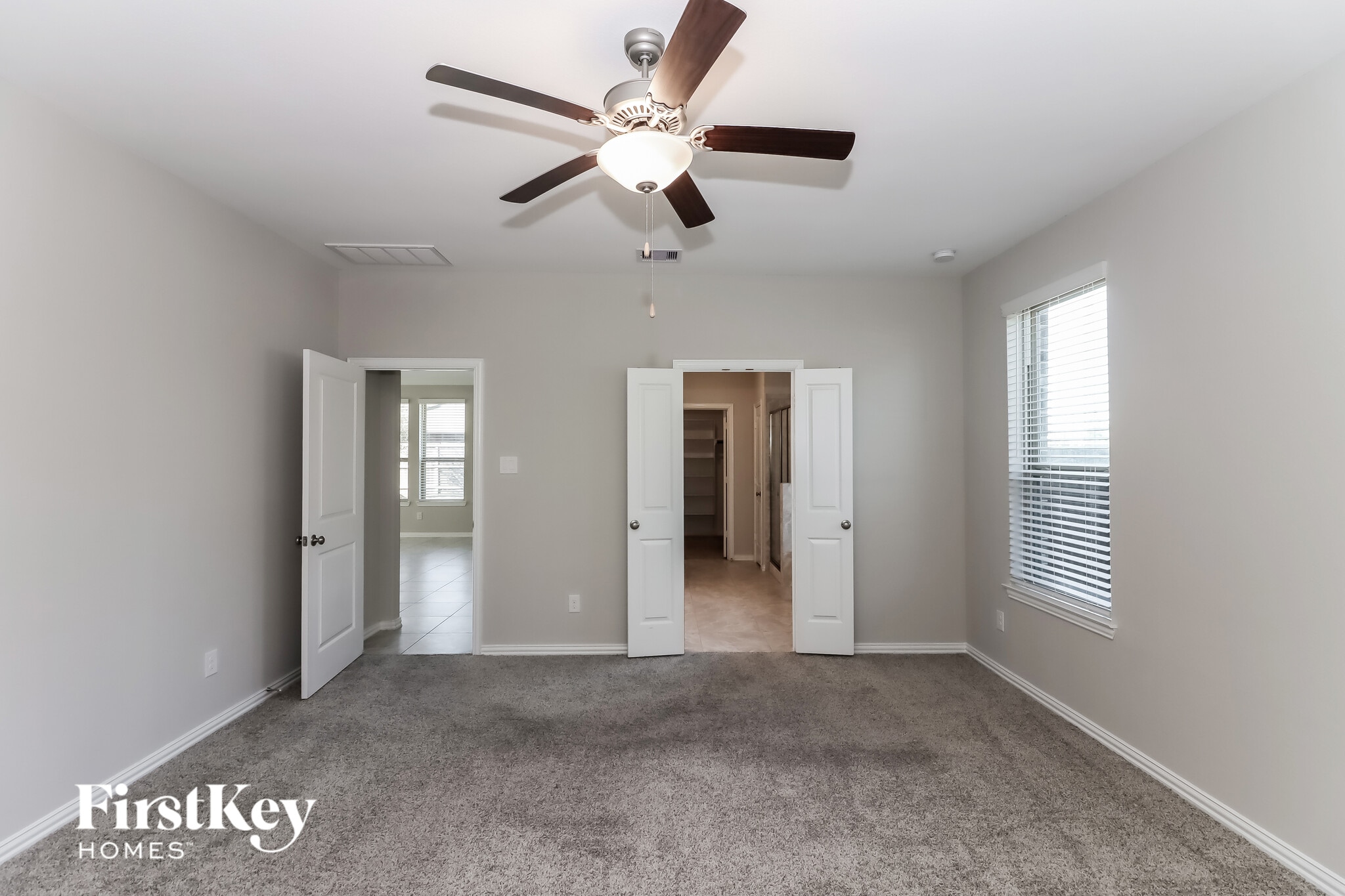 Building Photo - 6406 Wolf Run Dr