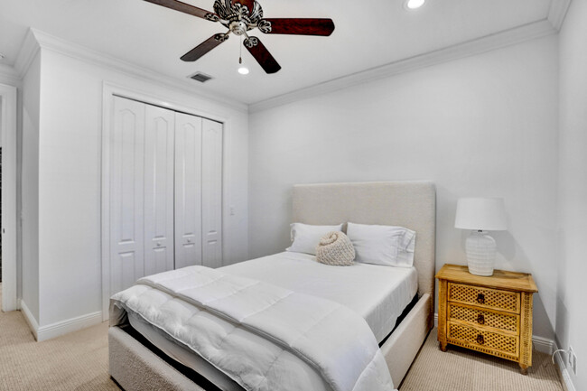 Building Photo - 9210 Equus Cir