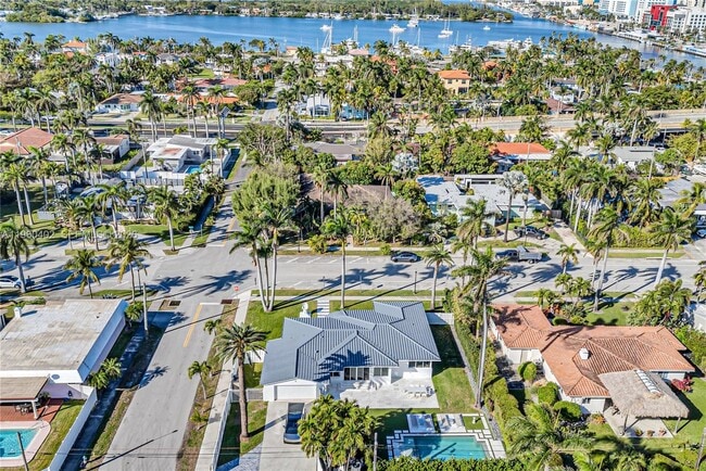 Building Photo - 750 Harrison St