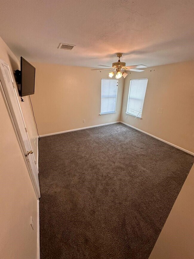 Building Photo - 19039 S Whimsey Dr