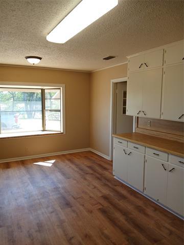 Building Photo - 614 Co Rd 2110