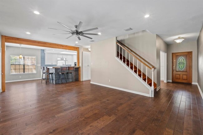Building Photo - 9406 Ashton Ridge
