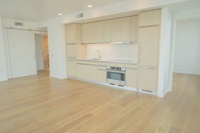 Building Photo - 2bd/2ba Seattle Condo