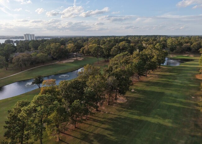 Building Photo - 12900 Walden Rd