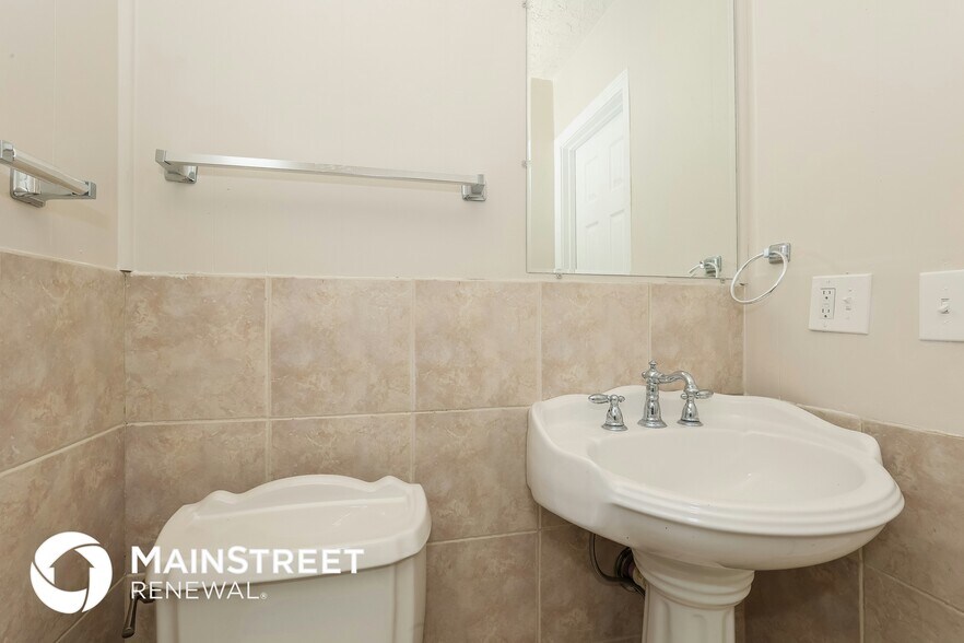 Building Photo - 112 Windward Dr