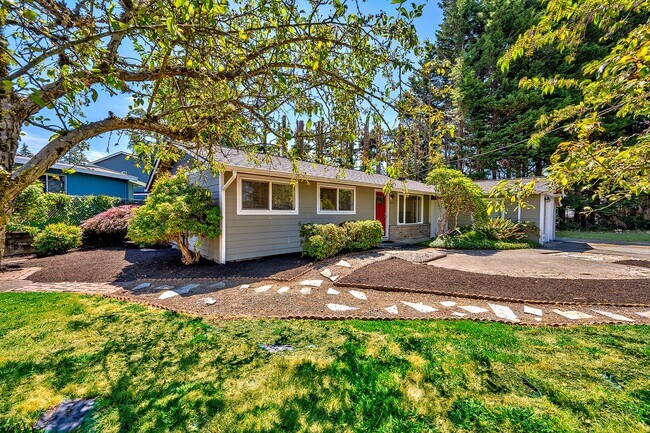Building Photo - Lynnwood Rambler