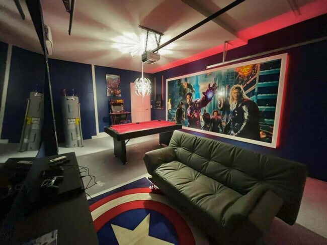 Building Photo - 1520 Oasis Club Blvd