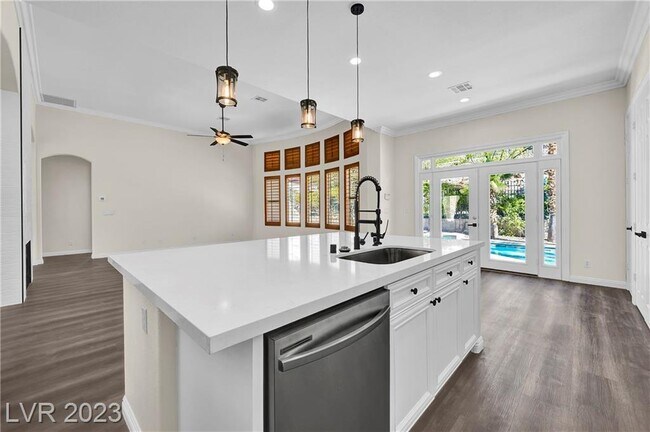 Kitchen Island - Living Room - 2793 Bellini Dr