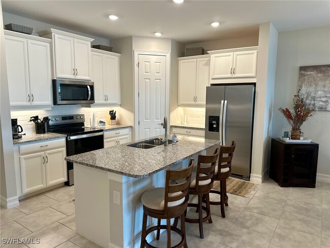 Building Photo - 3944 Crosswater Dr
