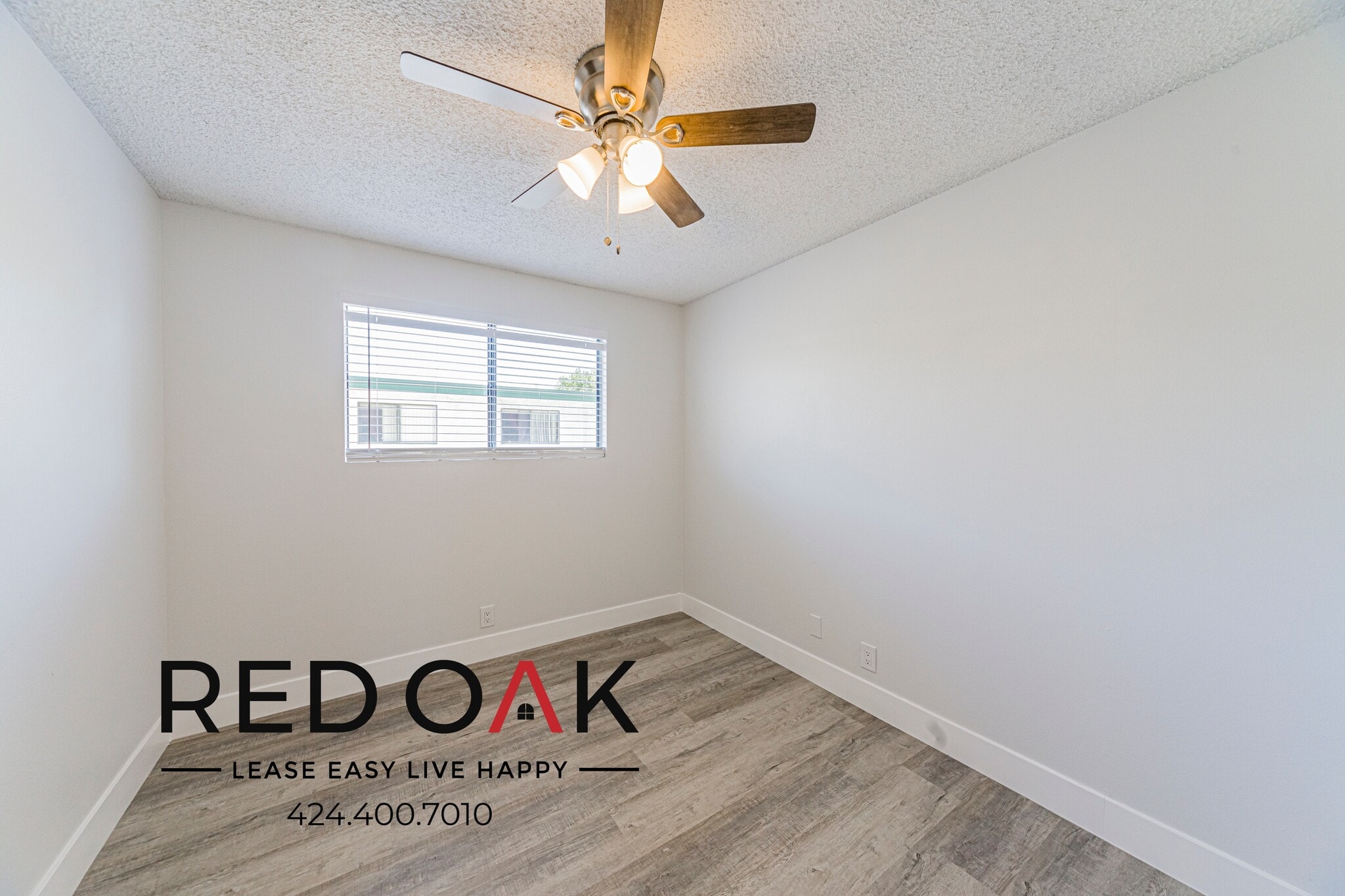 Building Photo - 12883 San Fernando Rd