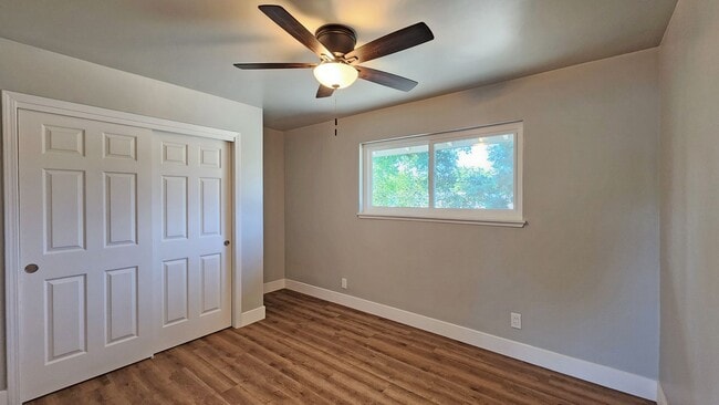 Building Photo - 7021 Wilshire Cir