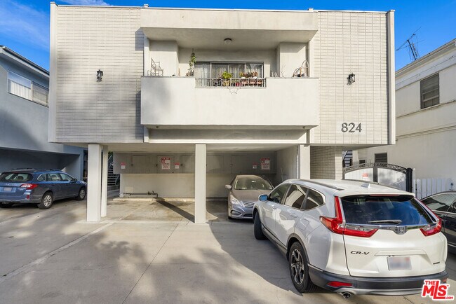 Building Photo - 824 S Shenandoah St