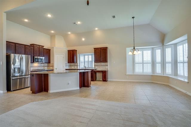Building Photo - 7747 Ivanhoe Dr