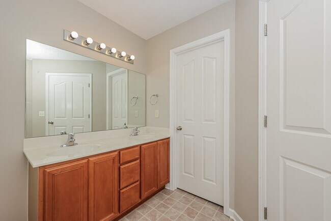 Building Photo - 3505 Perlino Dr