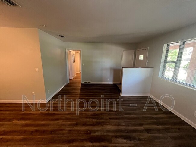 Building Photo - 10614 Beverly Nalle Rd