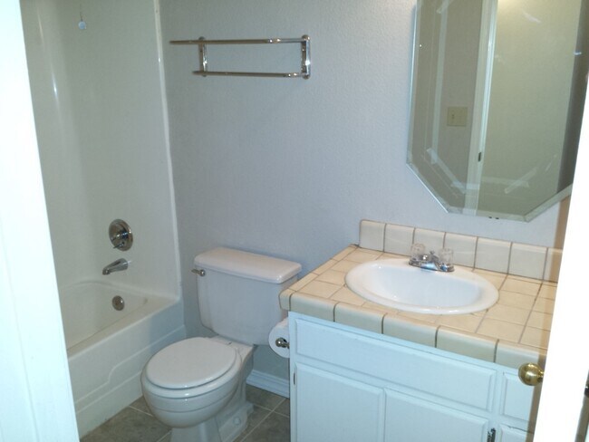 Building Photo - 2177 Hacienda St
