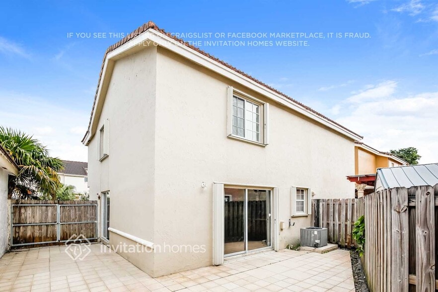 Building Photo - 12680 NW 9th Way