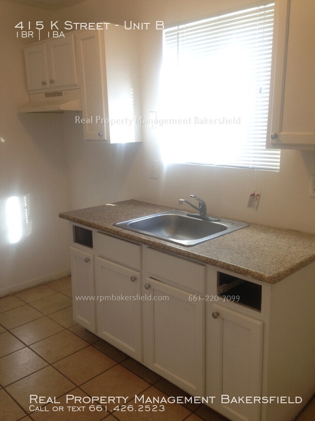 Building Photo - 415 K Street B - Move In Special